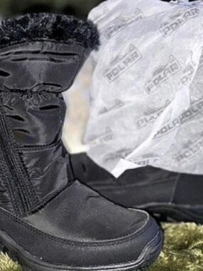 Polar Women's Black Winter Boots NWT
